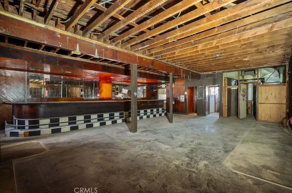 Just Listed: Prime Commercial Space – Endless Potential — gallery photo 4