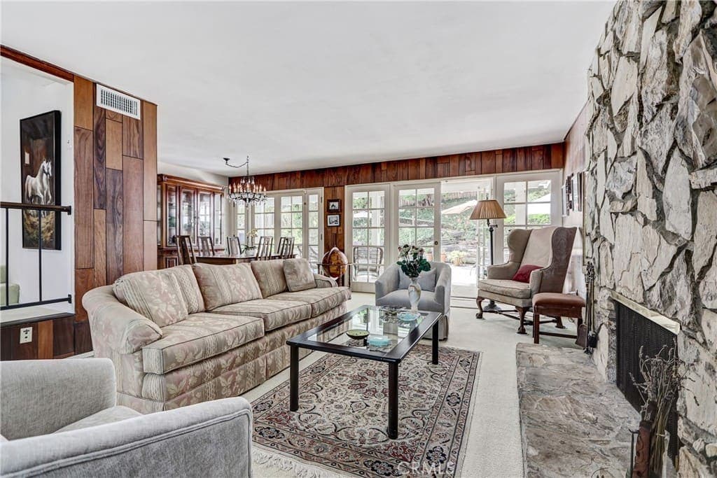 Just Sold | Beautiful Rancho Palos Verdes Home — gallery photo 3