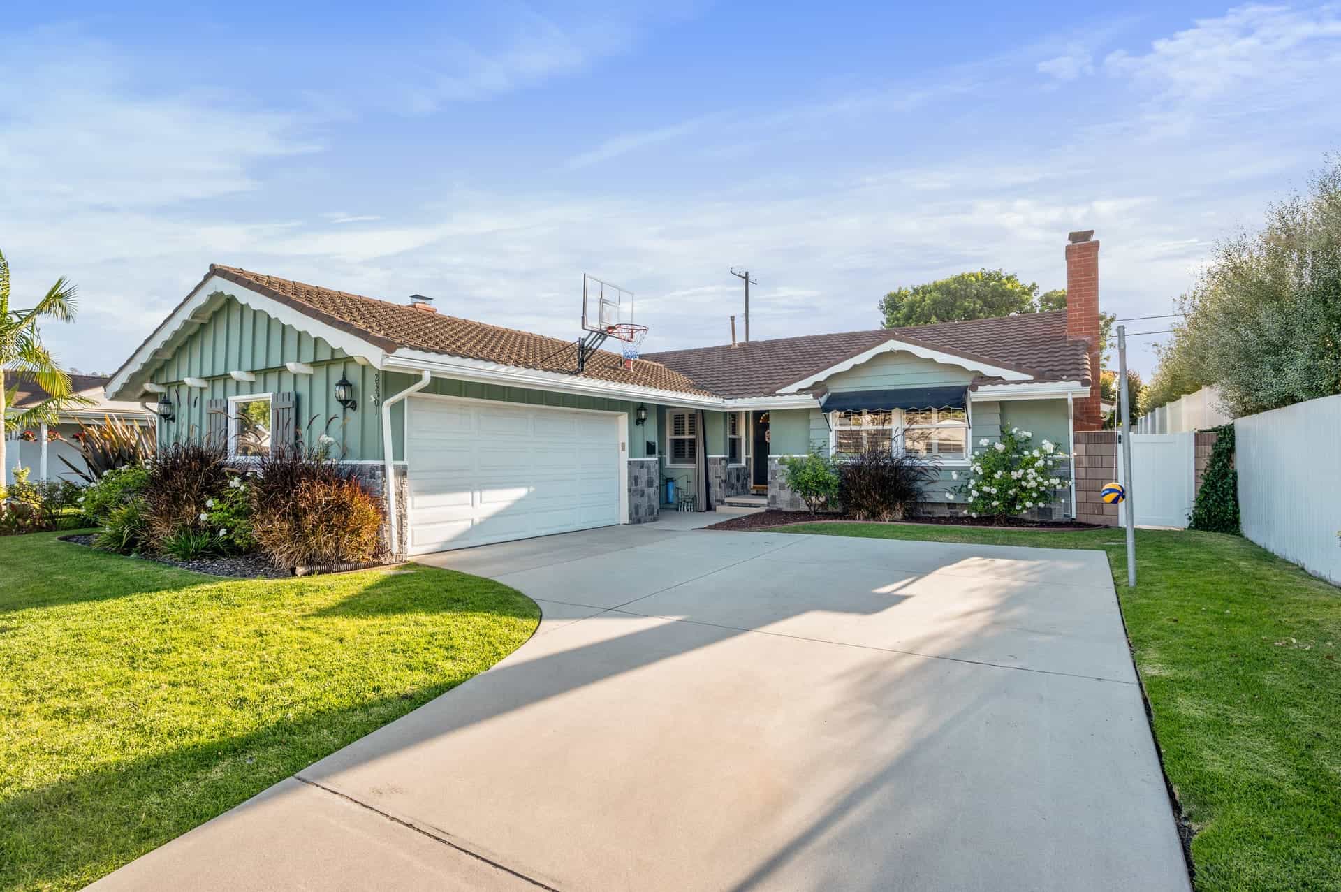SOLD in South Torrance | 23501 Ladeene Ave