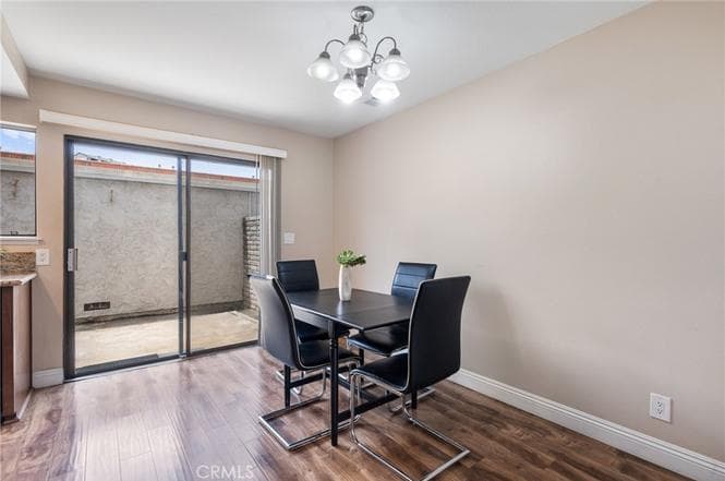 2BR Townhouse in Gated Ridgegate — gallery photo 4