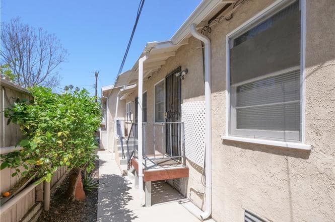 Just Listed | Prime Vista Del Oro 4-Unit with Vacant Owner’s Unit — gallery photo 5