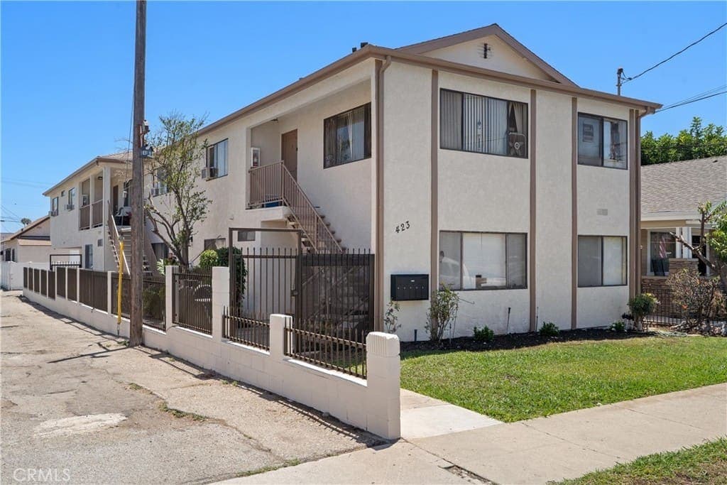 Just Sold | San Pedro Multifamily Investment — exterior view