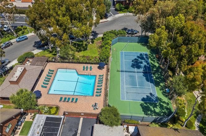 Just Sold in The Gardens – San Pedro Townhome — gallery photo 7
