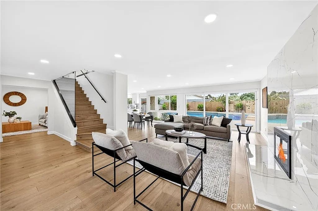 Just Listed | Modern 5-Bed Home with Pool & Solar in Rancho Palos Verdes — gallery photo 3