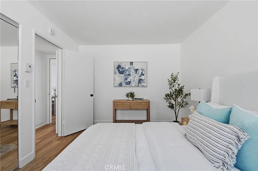 Just Listed | Upgraded 2BR Condo in Gardena — gallery photo 4