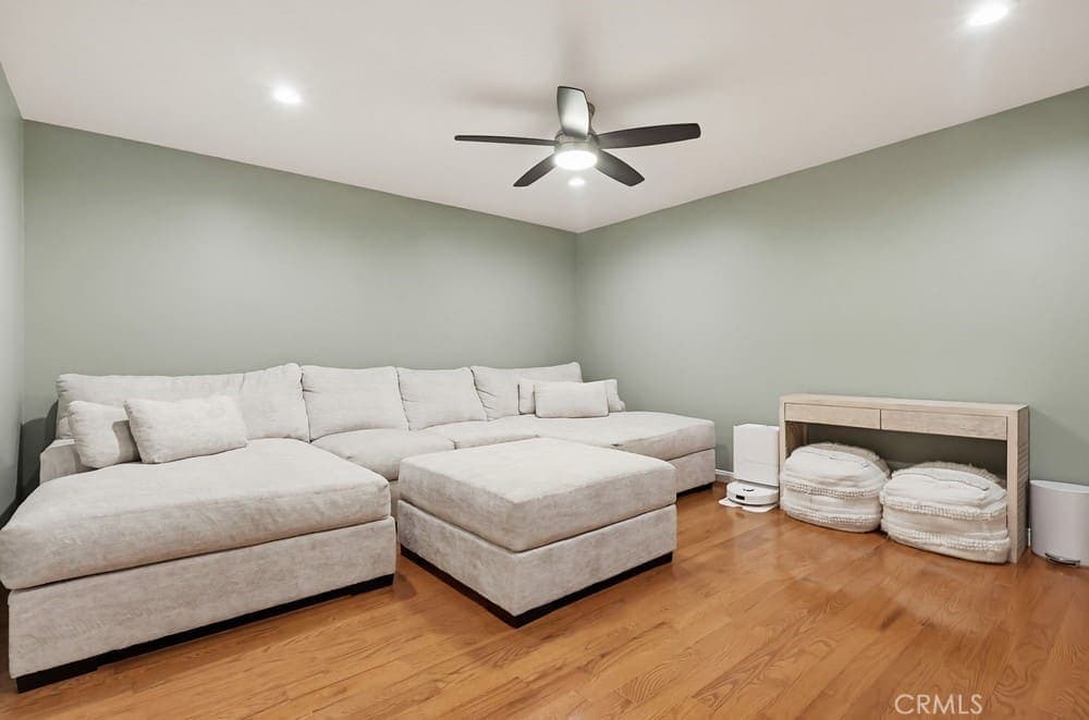 Experience elevated coastal living in San Pedro's coveted Palisades neighborhood — gallery photo 3