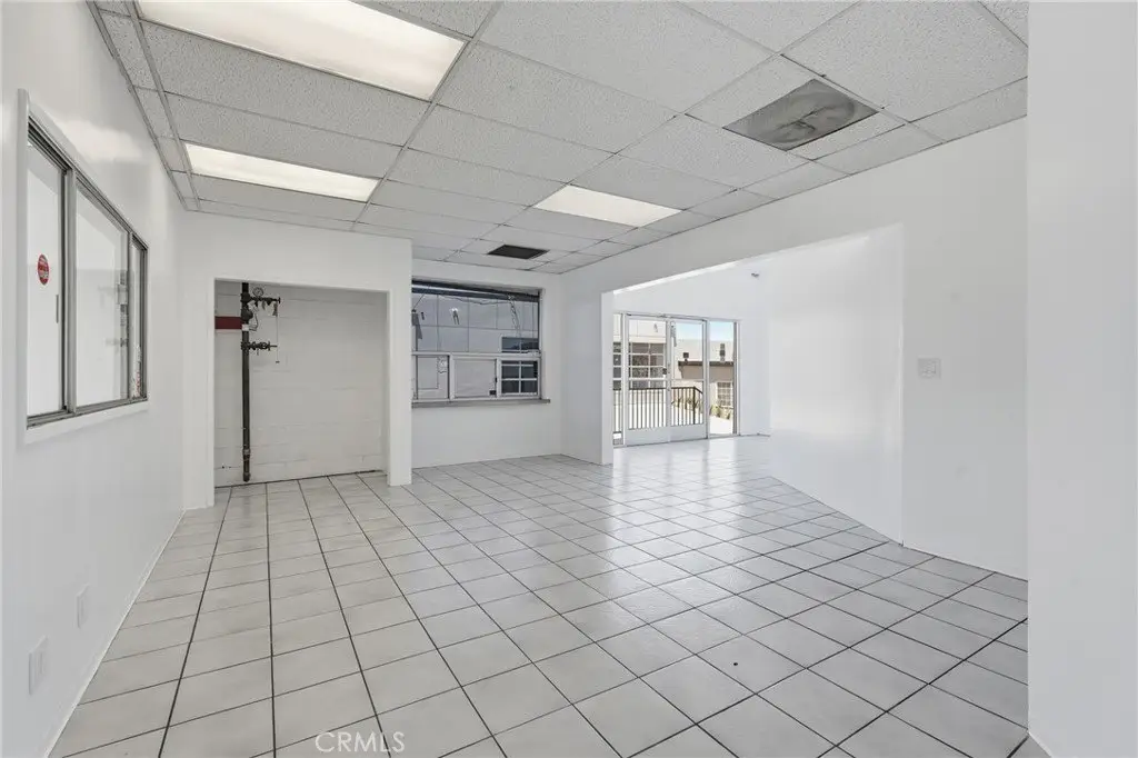 Just Listed: 5,270 SF Stand-Alone Warehouse | El Segundo — gallery photo 5