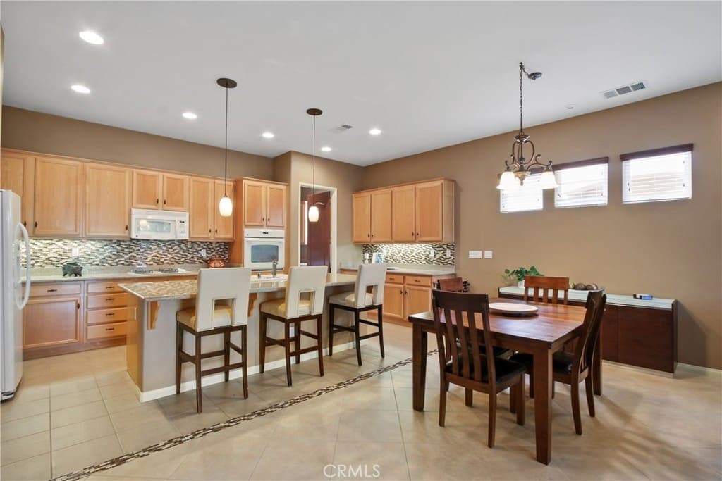 Just Listed: Turnkey Golf Community Home, STR Approved — gallery photo 3