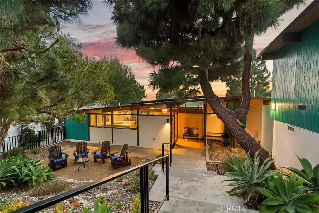 SOLD! Lower South Shores Mid-Century Modern — exterior view