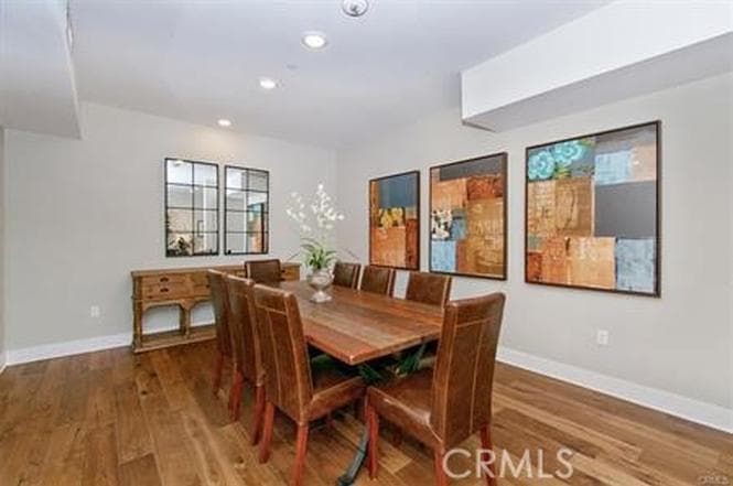 New Listing: Stylish Condo in Rolling Hills Estates — gallery photo 5