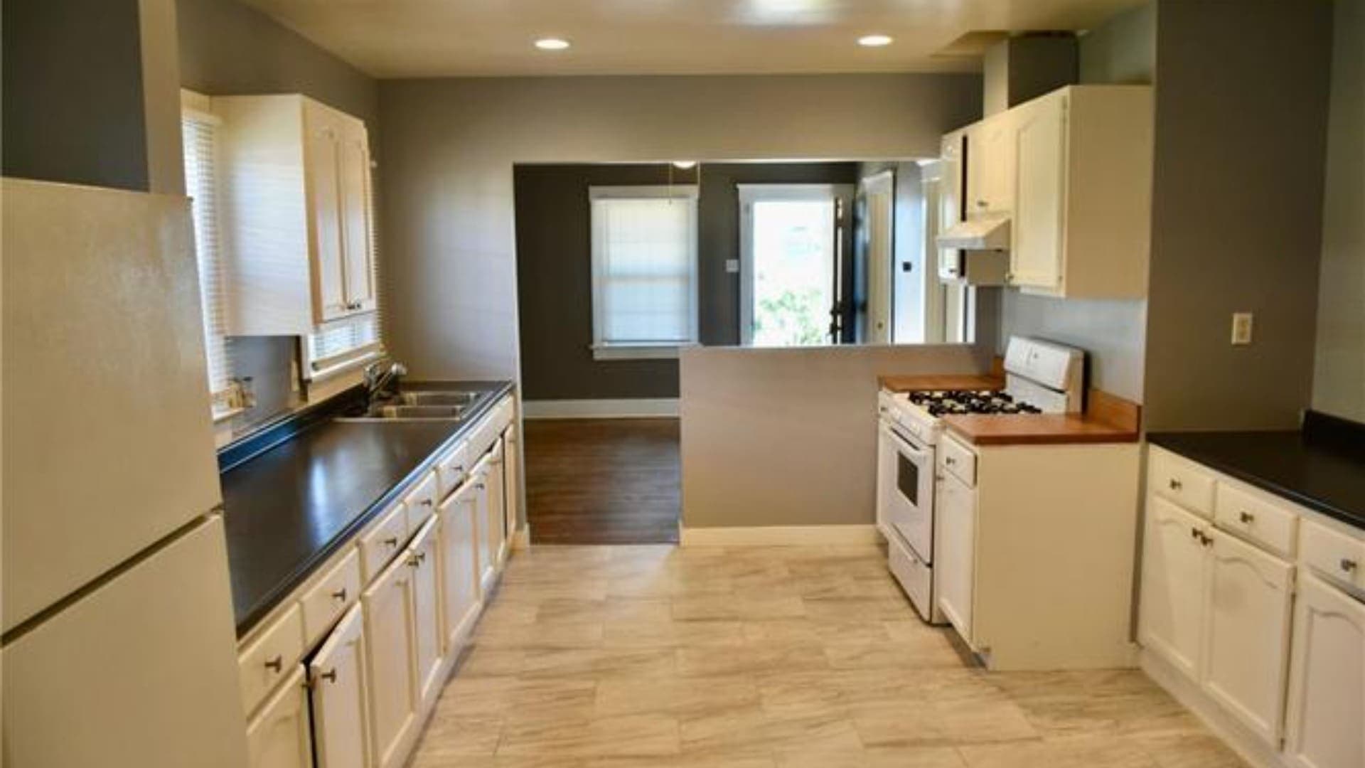 Photo of 584 W 3rd St SOLD! Another San Pedro Success