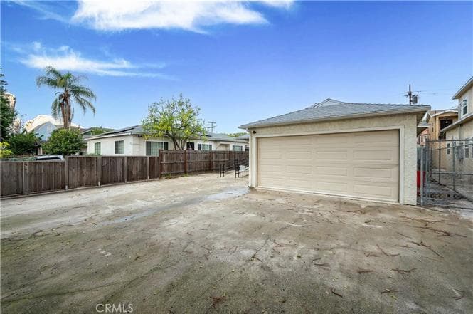 Photo of Just Listed | Prime Exposition Park 6-Bed Investment Near USC