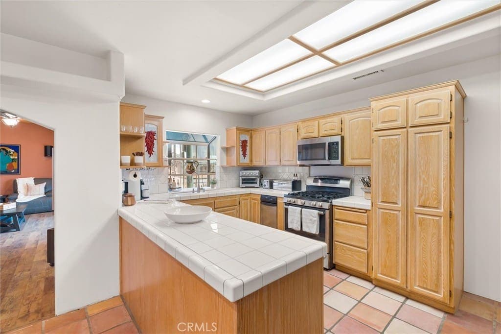 Just Sold | Spanish-Style Home with Ocean Views on Bynner Drive — gallery photo 4