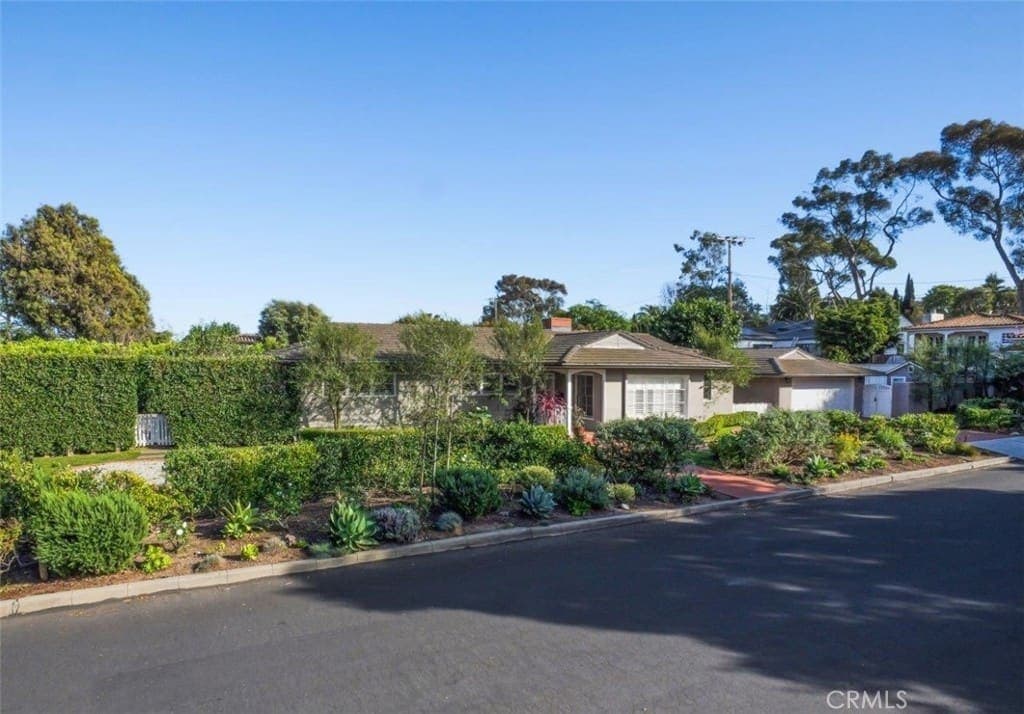 Just Listed | Stunning Valmonte Retreat — exterior view