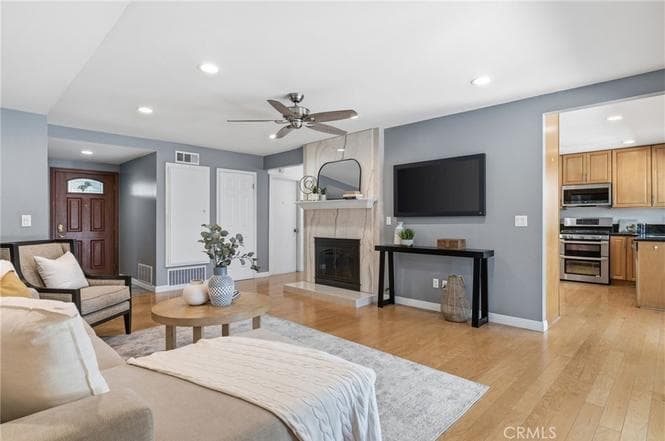 Just Sold: Anaheim Hills Pool Home Success Story — gallery photo 3