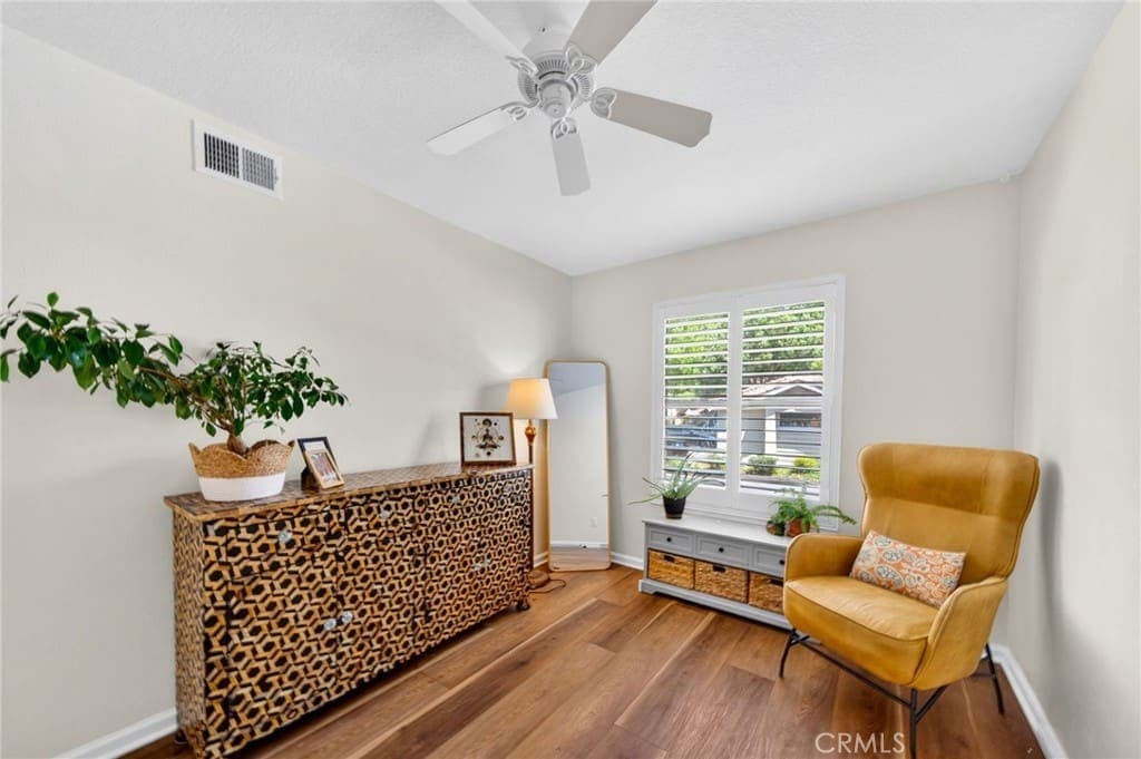 Just Listed | Updated End-Unit Townhome in Gated Canyon Club Villas — gallery photo 5