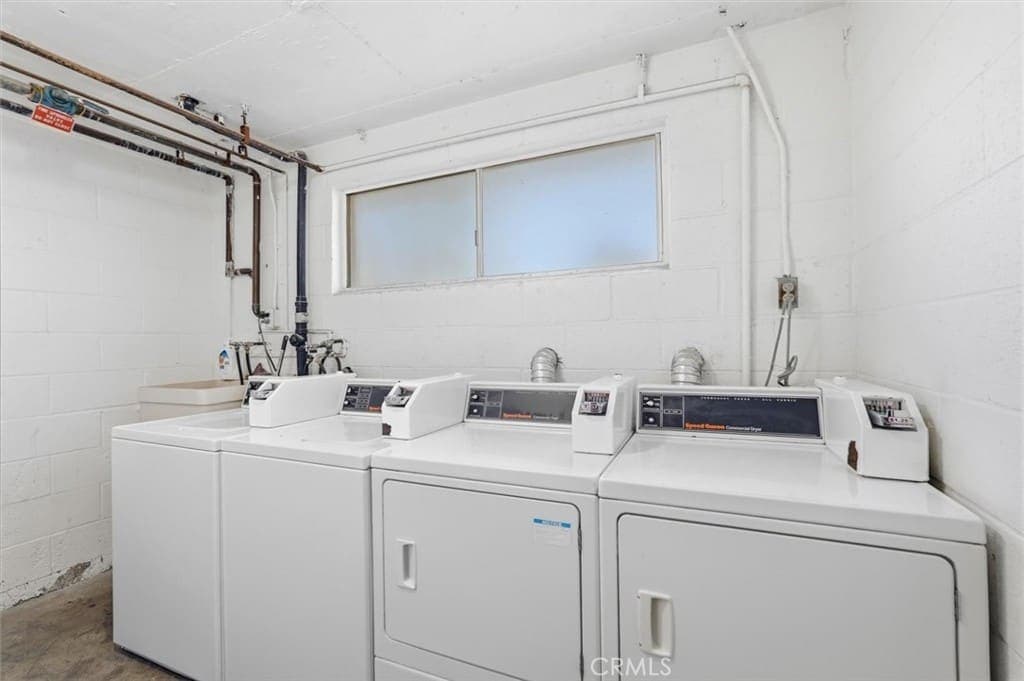 Just Listed | 8-Unit San Pedro Multifamily Near Waterfront • No LA Rent Control — gallery photo 5