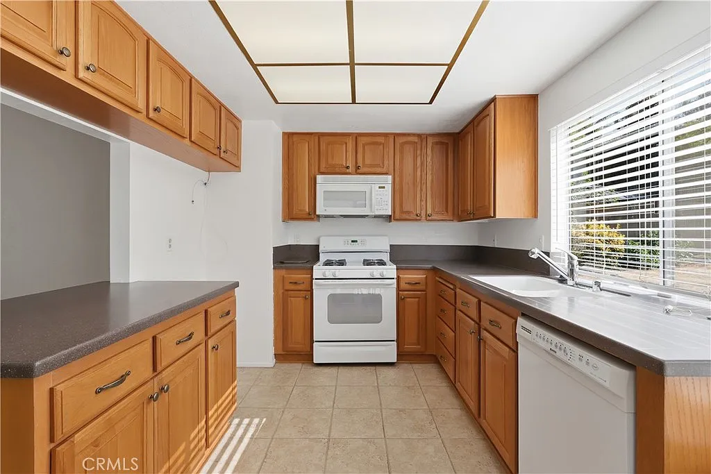 Just Listed: Rancho Palos Verdes Opportunity Awaits! — gallery photo 3