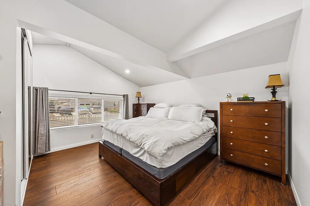 SOLD! Turn-Key Gardena Home Sells for $900,000 — gallery photo 5