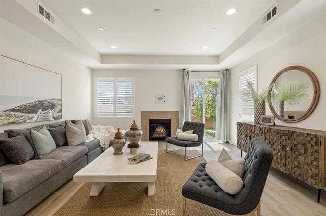 Just Sold: Stylish Newer Construction with Modern Comforts — gallery photo 3