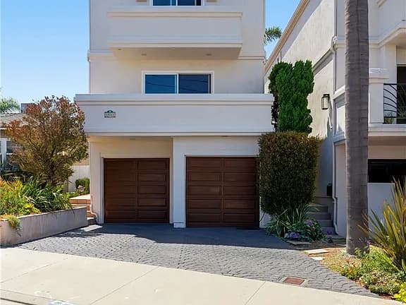 Sold in Golden Hills! A Coastal Redondo Beach Gem — exterior view