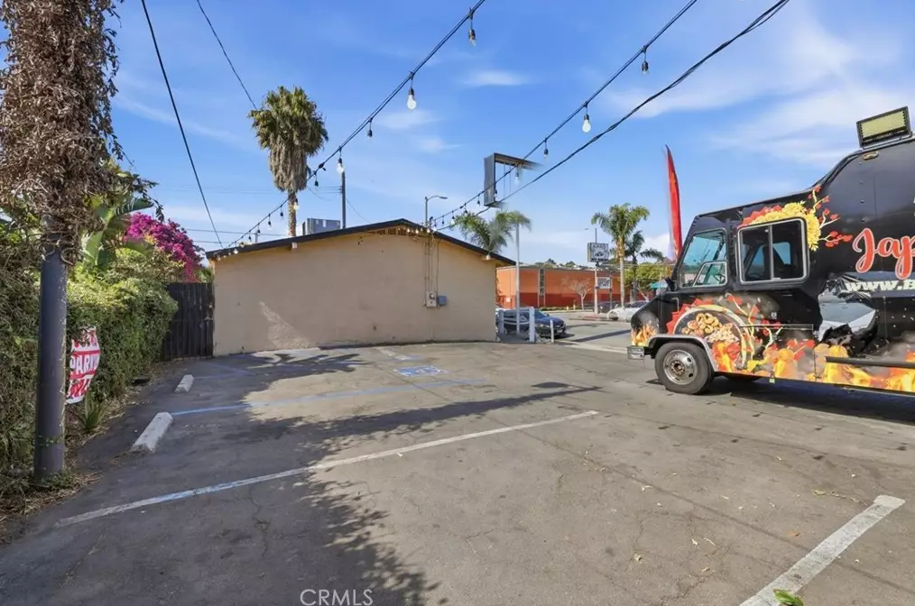 Just Listed: Income-Producing LAC2 on Gaffey St — gallery photo 3