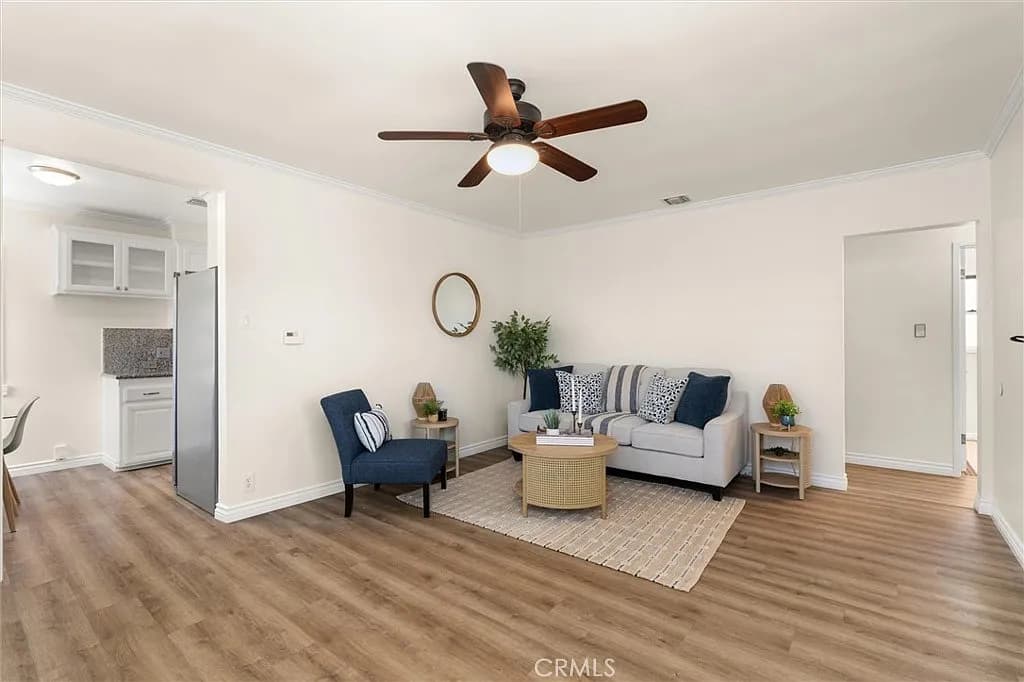 JUST SOLD | 834 W 24th St, San Pedro — gallery photo 4