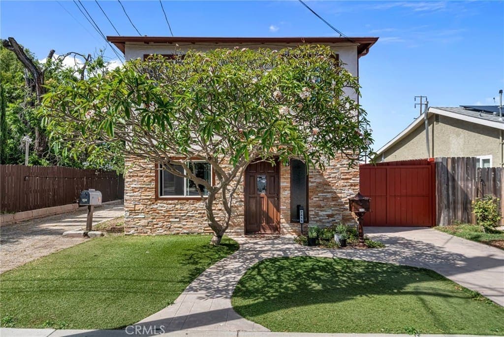 Just Sold: Charming Lomita Home with Versatile Layout — exterior view