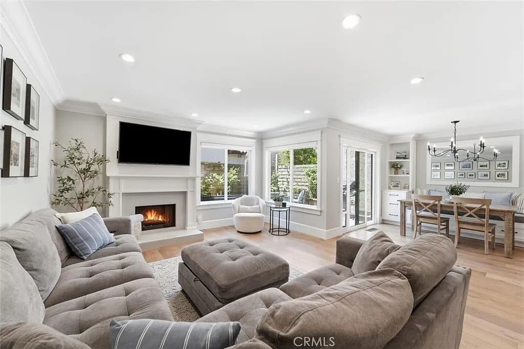 Just Listed | The Courtyards' Finest Home — gallery photo 3