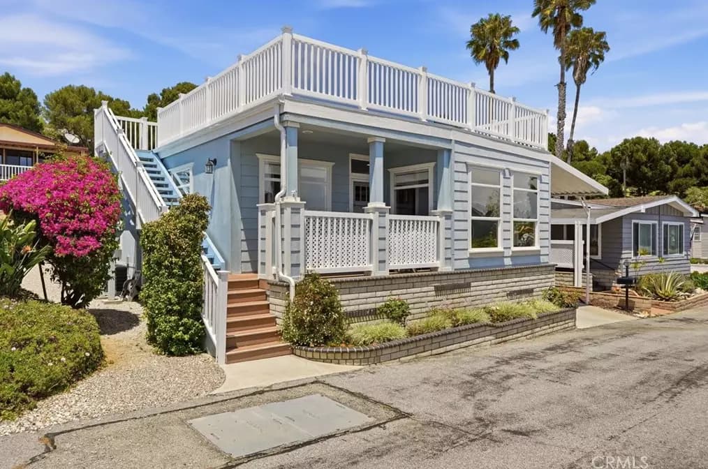 Just Listed: PV Shores Home with Catalina Views — gallery photo 3